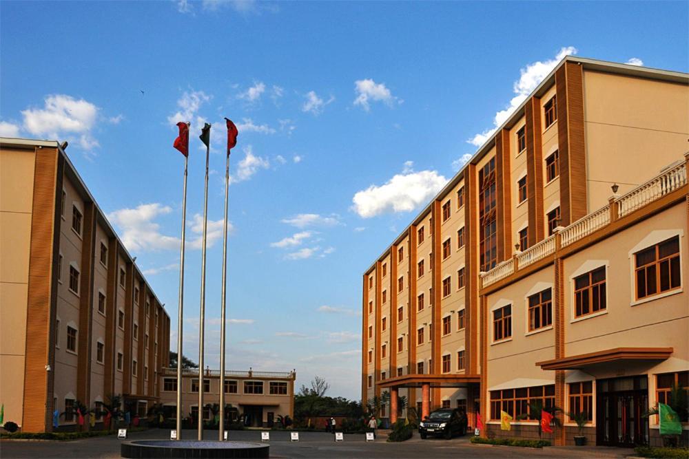 Zambia Golden Peacock Hotel Lusaka Exterior foto